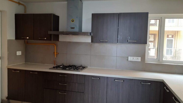 Kitchen, bestech-park-view-spa-next 3 Bedroom 1935 Sq.Ft. Apartment In Sector 67 Gurgaon 9018929