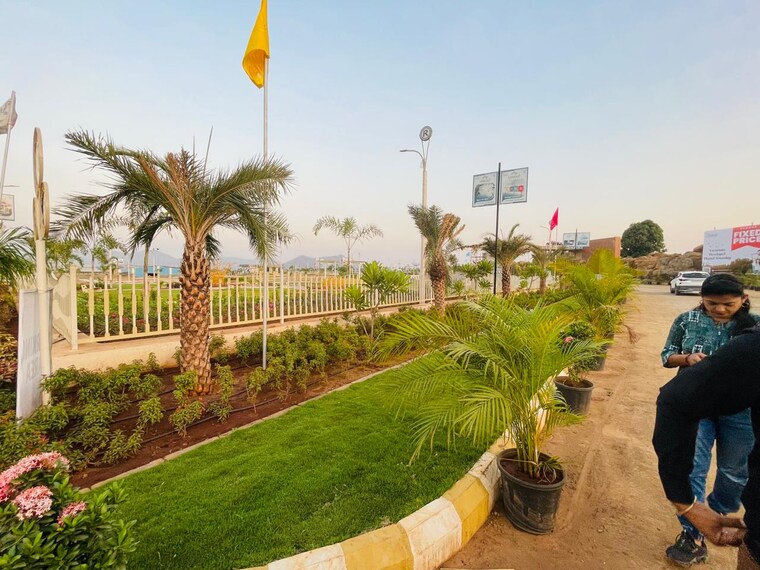 Garden, agra road  111 Sq.Yd. Plot In Agra Road Jaipur 9018936