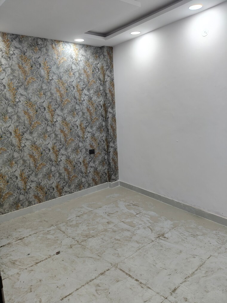 Room, govindpuri 3 Bedroom 900 Sq.Ft. Builder Floor In Govindpuri Delhi 9018953