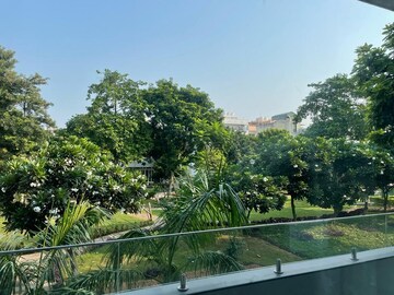 6 BHK Villa – Garden View at Vipul Tatvam Villas, Sector 48 - for Rent