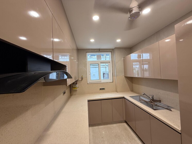 Kitchen, nehru enclave 3 Bedroom 240 Sq.Yd. Builder Floor In Nehru Enclave Delhi 9018977