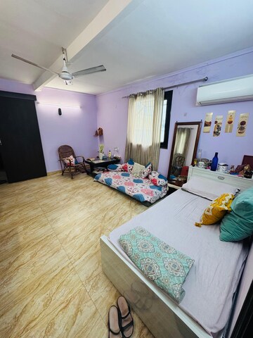 Bedroom in 1.5 BHK Builder Floor at Sarvodaya Enclave – for Rent