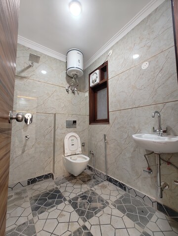 Bathroom in 3 BHK Builder Floor at Govindpuri – for Sale