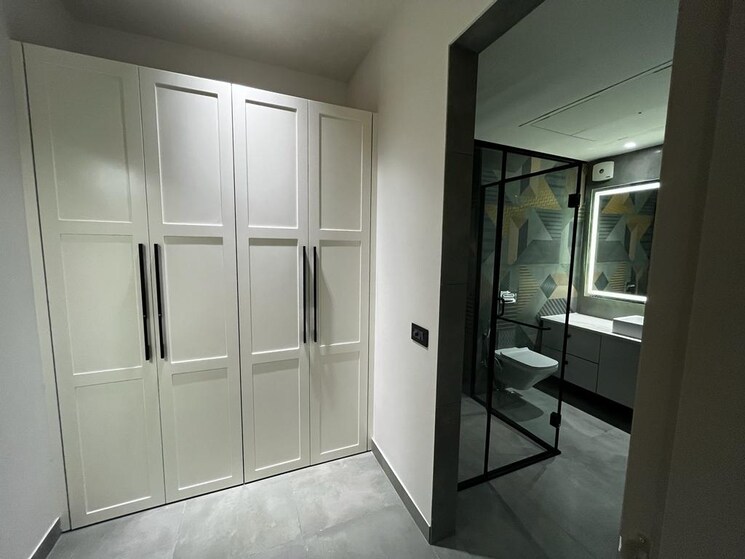 Bathroom, vipul-tatvam-villas 6 Bedroom 1000 Sq.Yd. Villa In Sector 48 Gurgaon 9018990