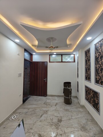 Dining Room in 2 BHK Builder Floor at Govindpuri – for Rent