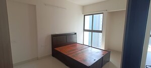 Room in 1 BHK Apartment at Lodha Crown Kolshet, Kolshet Road – for Sale