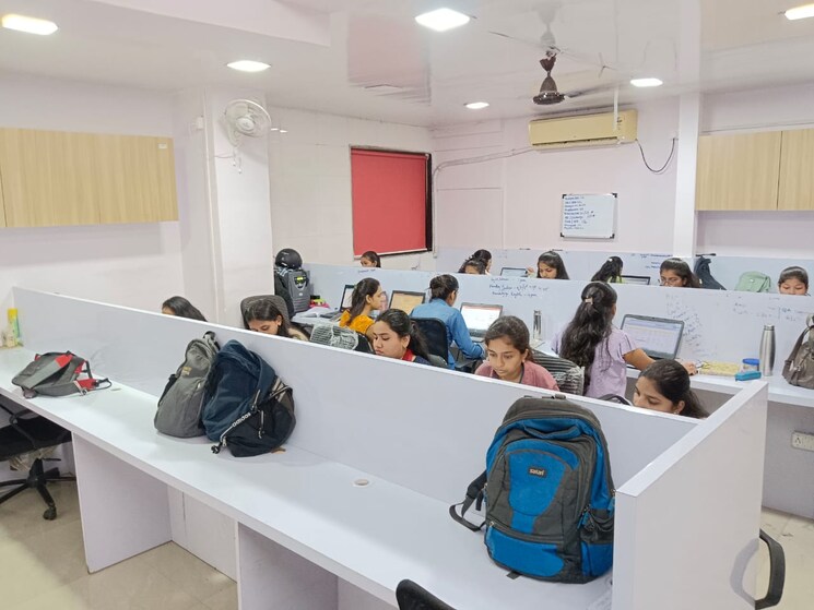 Team Area, mahesh-jivan-shanti-chs Commercial Office Space 1200 Sq.Ft. In Talav Pali Thane 9019090