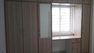 Room in 2 BHK Apartment at Aparna Sarovar Zicon, Nallagandla – for Rent