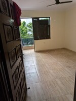 2.5 BHK 100 Sq.Ft. Builder Floor in Nirman Vihar