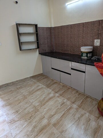 Kitchen in 2.5 BHK Builder Floor at Nirman Vihar – for Rent