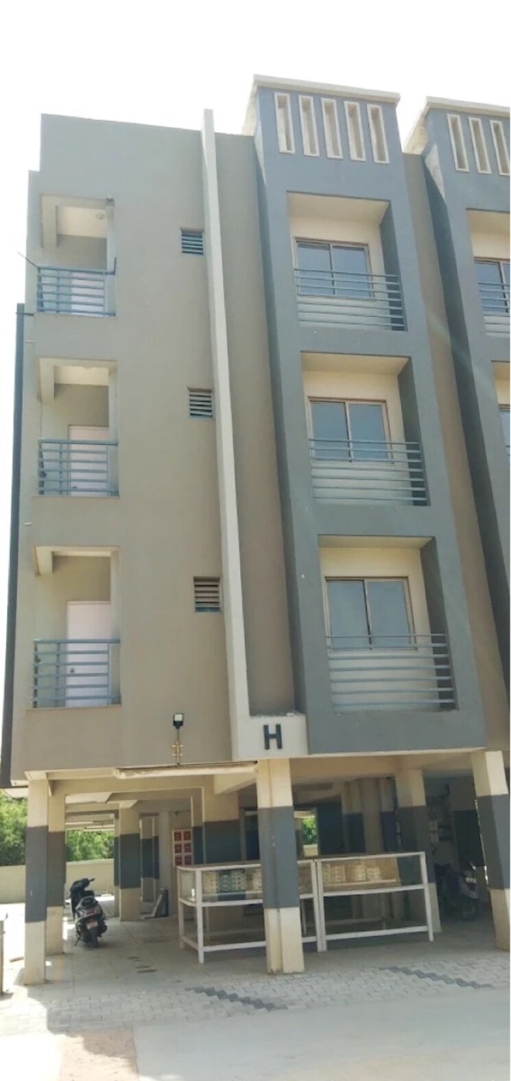 Exterior View, vishvas-platium-2 2 Bedroom 135 Sq.Yd. Apartment In Rakanpur Ahmedabad 8339664