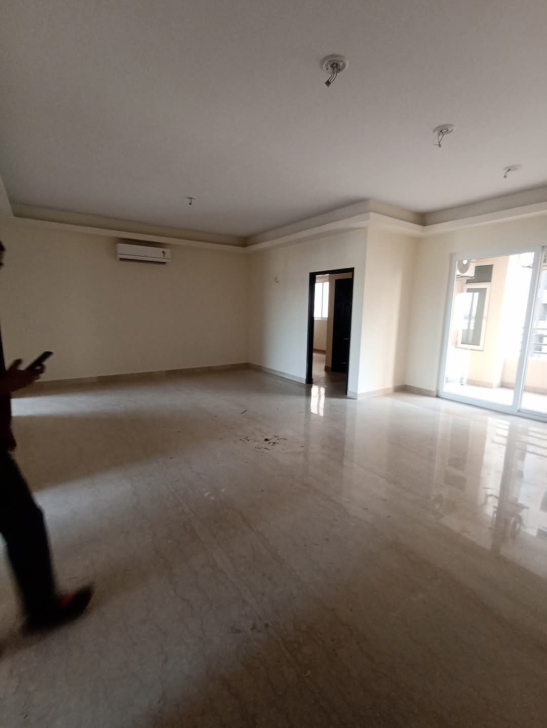 3 BHK + Study Room Apartment For Rent in Wave Amore