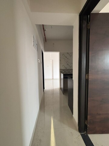2 BHK Apartment For Rent in Je and Vee Madhuban, Malad East