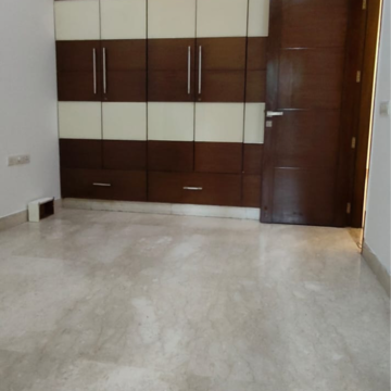 Room in 3 BHK Independent House at Safdarjung Enclave – for Rent