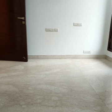 Room in 3 BHK Independent House at Safdarjung Enclave – for Rent