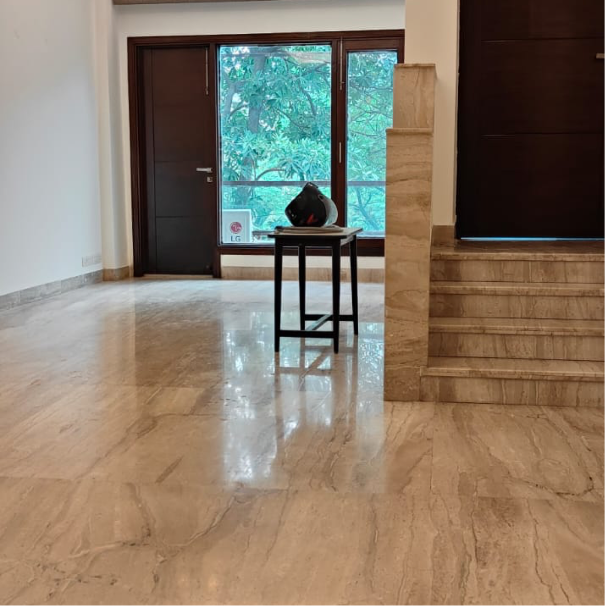 3 BHK + Servant Room Independent House For Rent in Safdarjung Enclave