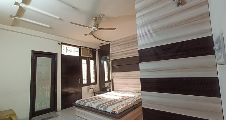Living Room, civil lines 6+ Bedroom 2500 Sq.Ft. Villa In Civil Lines Kanpur 9019240