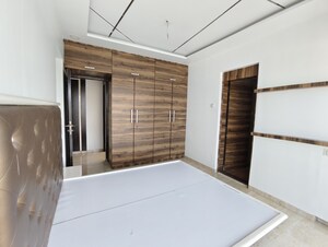 Master Bedroom in 2 BHK Apartment at Unique Poonam Estate Cluster 3, Mira Road – for Sale