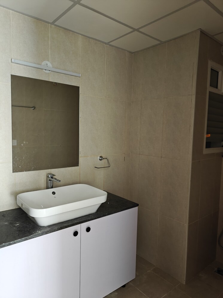 Bathroom, prestige-sunrise-park 3 Bedroom 1644 Sq.Ft. Apartment In Electronic City Phase I Bangalore 9019212