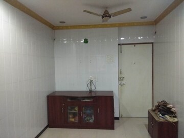 Furnished Amenities in 2 BHK Apartment at Vijay Apartments Waghbil, Waghbil – for Rent