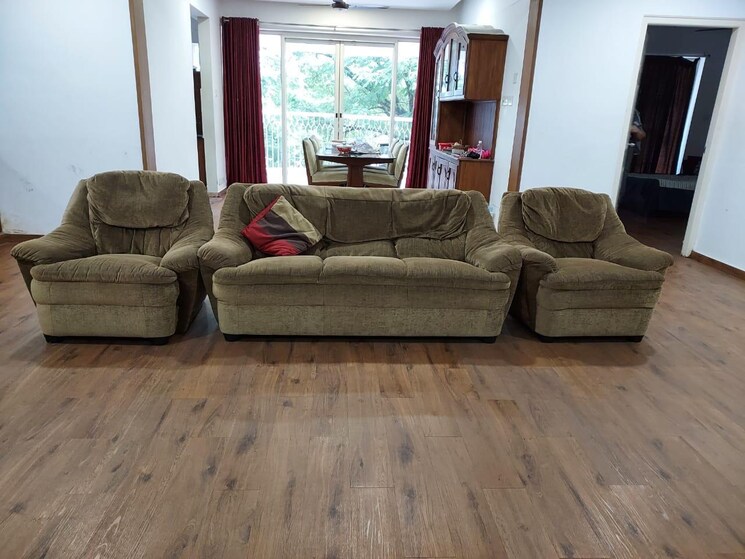 Living Room, thrippunithura 3 Bedroom 1800 Sq.Ft. Apartment In Thrippunithura Kochi 9019181