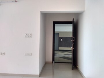 Room in 2 BHK Apartment at Kolte Patil Life Republic, Hinjewadi – for Rent