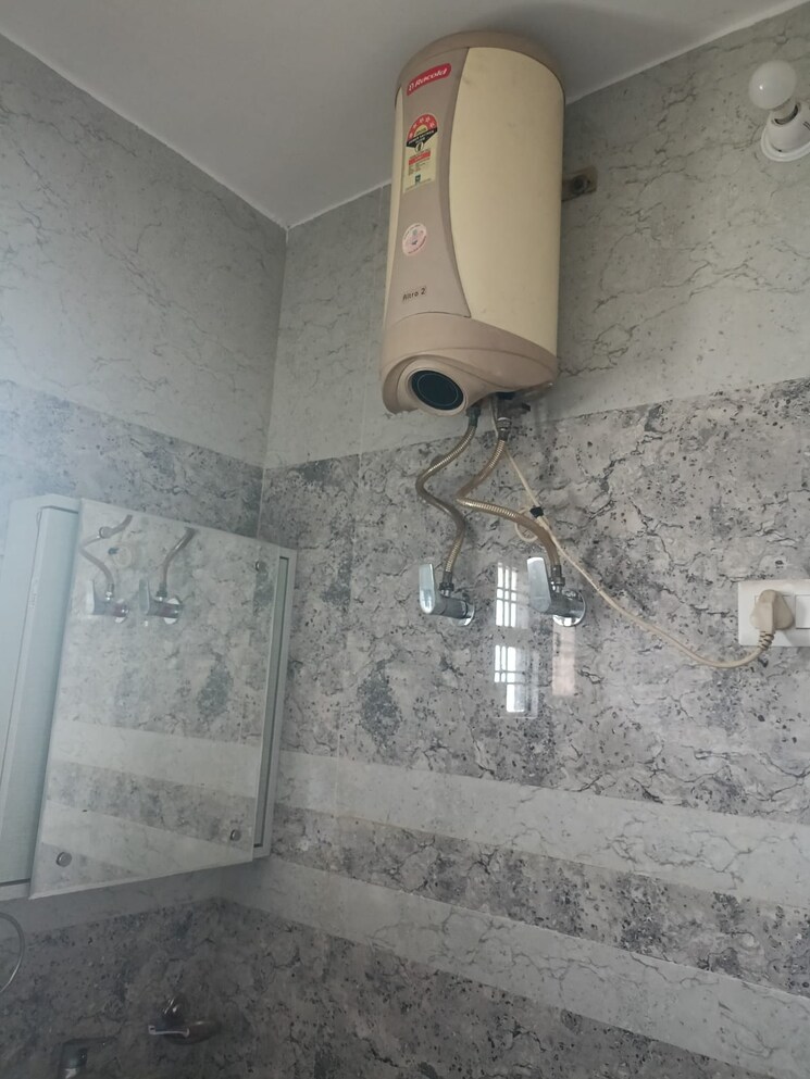Bathroom, manas-enclave-phase-ii 2 Bedroom 1550 Sq.Ft. Villa In Indira Nagar Lucknow 9019290
