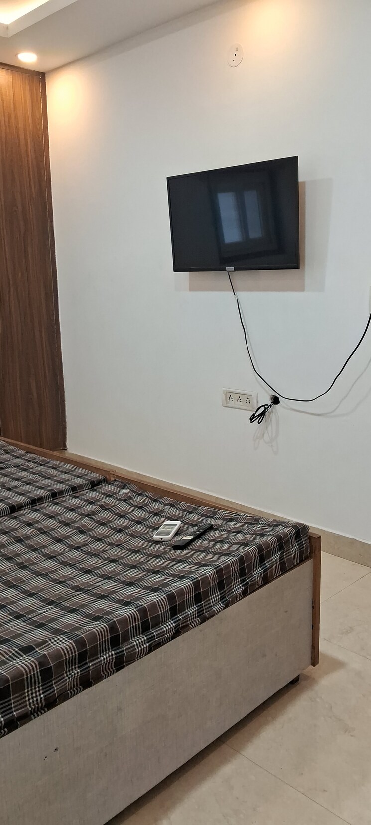 Bedroom, sarita vihar 1.5 Bedroom 700 Sq.Ft. Apartment In Sarita Vihar Delhi 9019310