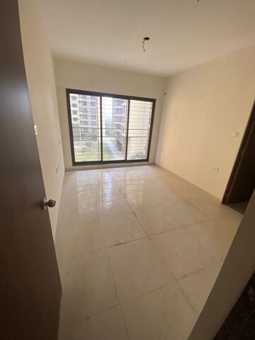 Room in 3 BHK Apartment at Acme Ozone, Manpada – for Sale