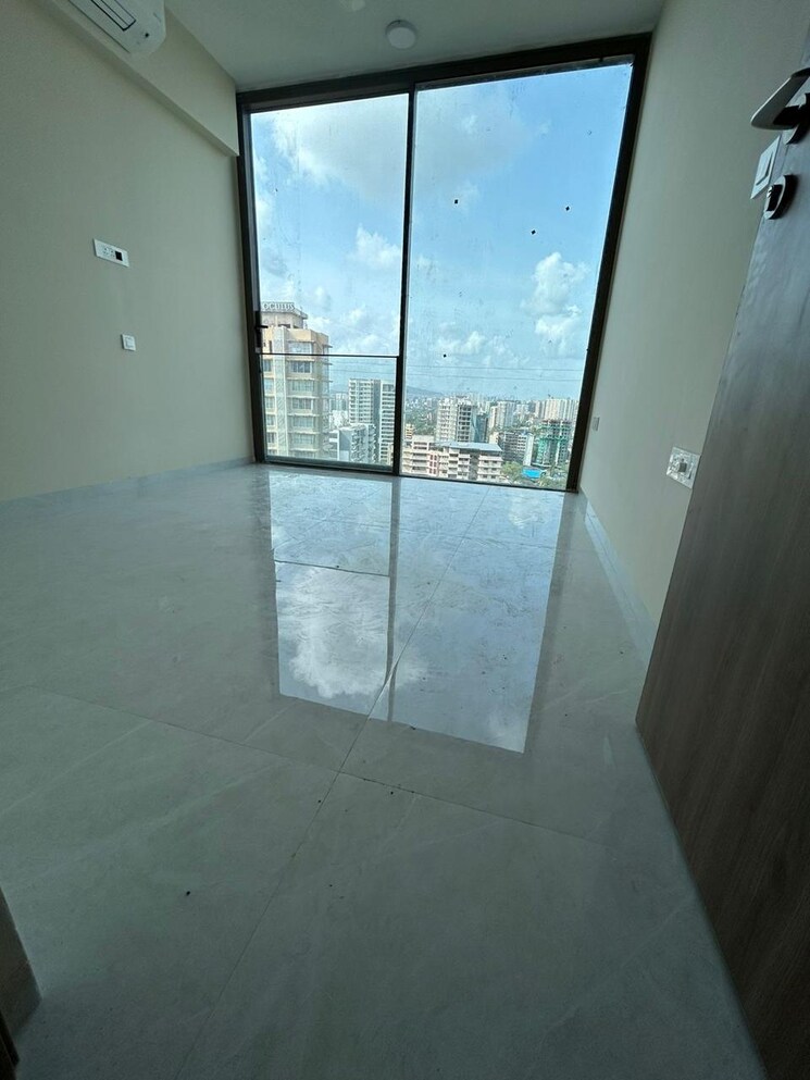 Room, one-meraki 3 Bedroom 1300 Sq.Ft. Apartment In Chembur Mumbai 9019349