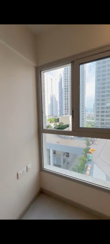 2 BHK Apartment For Sale in Piramal Vaikunth, Balkum Pada