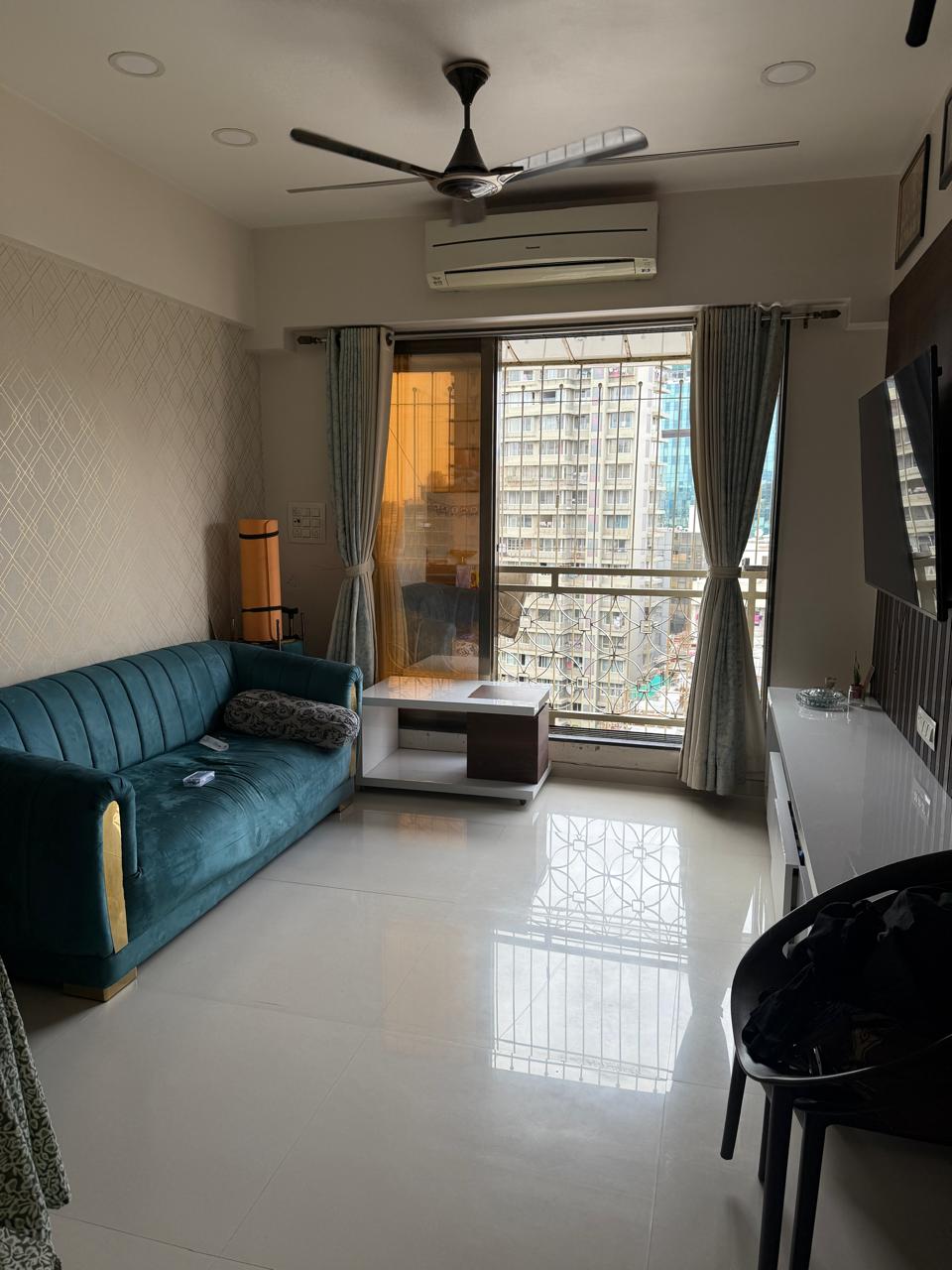 2 BHK + Extra Room Apartment For Rent in Shree Niketan