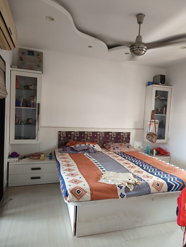 Bedroom, salunkhe vihar society 3 Bedroom 1500 Sq.Ft. Apartment In Salunkhe Vihar Society Pune 9019374