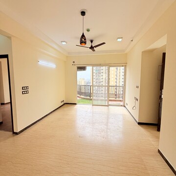 Room in 3 BHK Apartment at Dasnac Burj, Sector 75 – for Rent