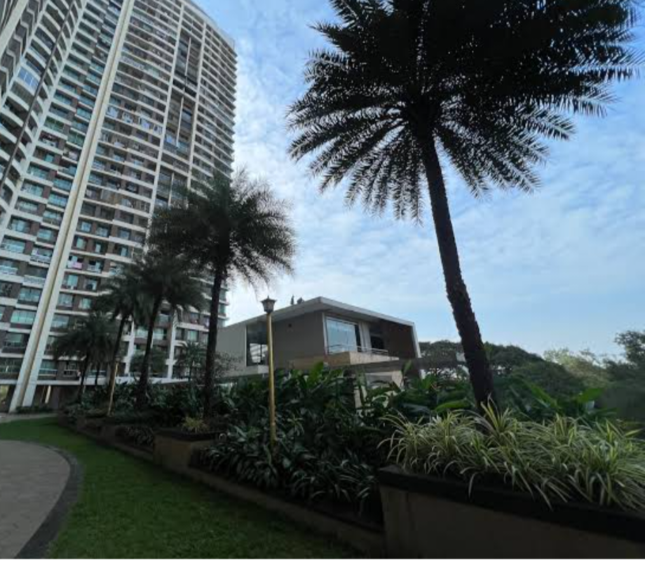 2 BHK 1100 Sq.Ft. Apartment in Kalpataru Towers