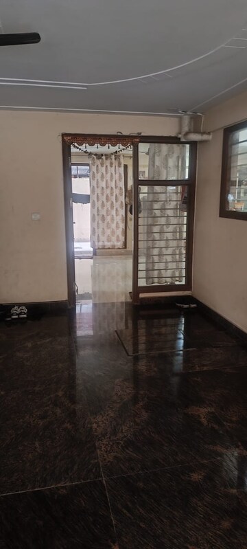 Room in 1 RK Builder Floor at Sector 46 – for Rent