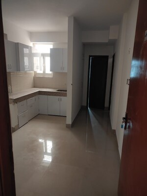 Room in 2 BHK Apartment at ROF Amaltas, Sector 92 – for Sale