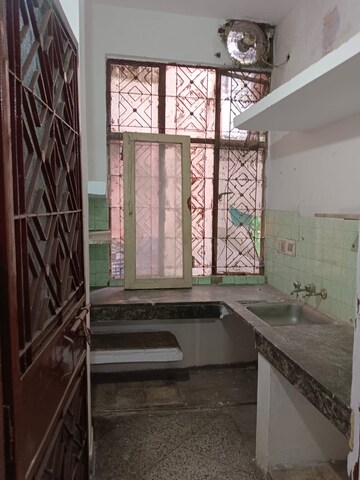 Balcony in 2 BHK Builder Floor at Lajpat Nagar 4 – for Rent