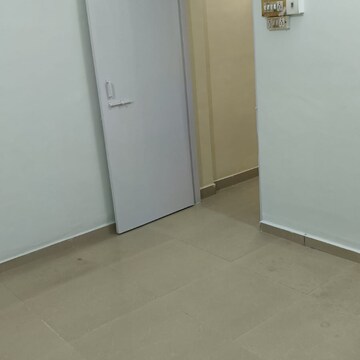 Room in 1 BHK Apartment at Rajesh Nagar CHS, Mahavir Nagar – for Rent
