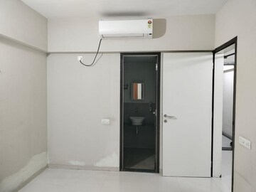 Bathroom in 2 BHK Apartment at F5 Mount Unique, Baner – for Rent