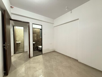 Room in 3 BHK Apartment at Acme Avenue, Kandivali West – for Sale