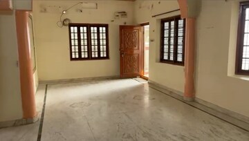 Room in 2.5 BHK Villa at Serilingampally – for Rent