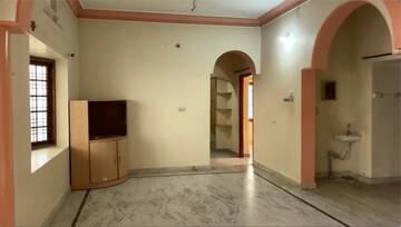 Room in 2.5 BHK Villa at Serilingampally – for Rent