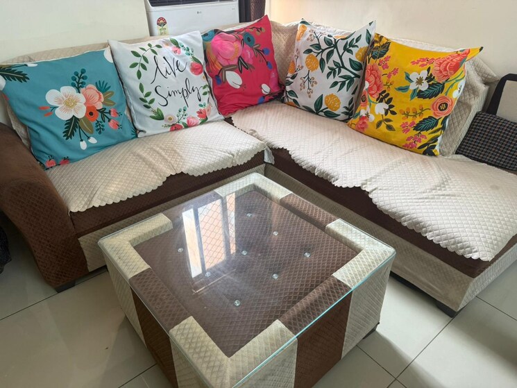 Bedroom, wave-dream-homes 1 Bedroom 580 Sq.Ft. Apartment In Wave City Ghaziabad 9019632