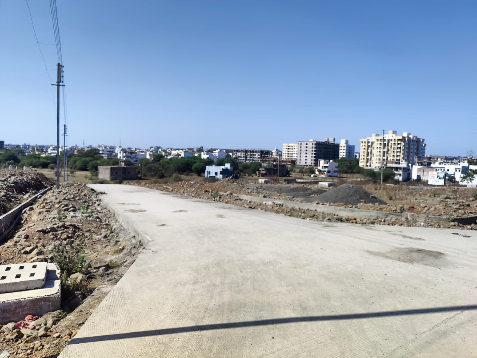 Plot For Sale in Dream Home 2