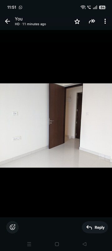Room in 3 BHK Apartment at Ashar Sapphire, Kapur Bawdi – for Rent