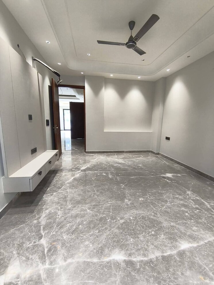 undefined, green-wood-city 5 Bedroom 502 Sq.Yd. Builder Floor In Sector 45 Gurgaon 9019686