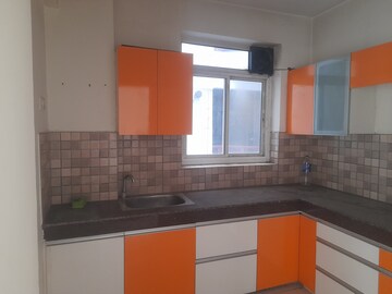 Kitchen in 3 BHK Builder Floor at BPTP District Phase 2, Sector 84 – for Rent