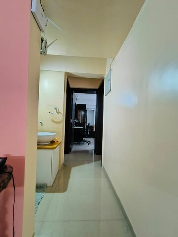 Furnished Amenities in 2.5 BHK Apartment at Pride Platinum, Baner – for Rent