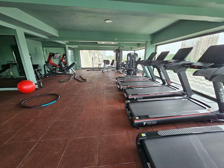 Gym, vyttila 2 Bedroom 800 Sq.Ft. Apartment In Vyttila Kochi 9019688